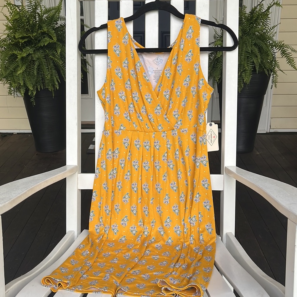 ☀️NWT St. John’s Bay Floral A-Line Dress Size Small